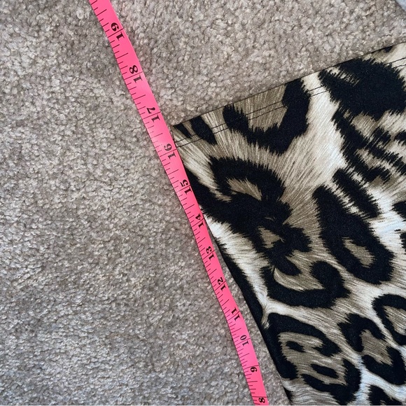 S-Twelve Women's Sleeveless Animal Print Top Size Small - Picture 3 of 7